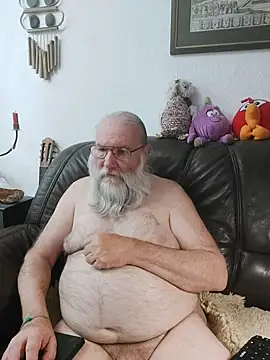 SexySantaC online show from 05/20/26, 07:53