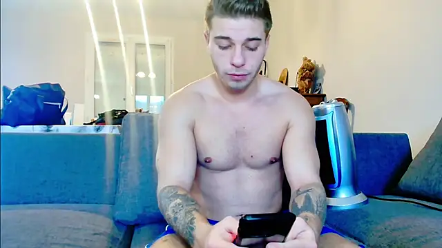 Elkafit28 online show from 02/01/25, 08:08