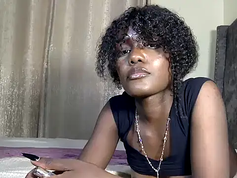 HarlotyQueen online show from 11/13/25, 08:35