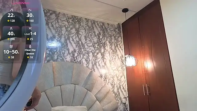  emma miller  online show from 02/18/26, 10:44