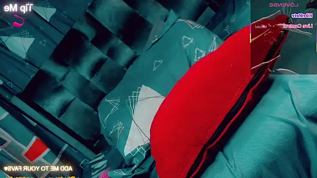 CharlotteBigCock online show from 03/07/26, 02:36