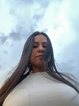 Reggie-Liam online show from 01/06/25, 10:47