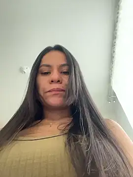 Snapshot of Reggie-Liam chatting on 01/15/26, 06:11 Reggie-Liam online show from 01/15/26, 06:11