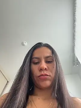 Reggie-Liam online show from 03/05/26, 06:37