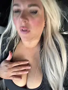 Bustyblondebabe32 online show from 02/23/26, 10:34