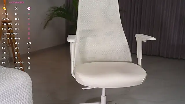 Snapshot of Vivian_cb chatting on 02/01/25, 12:05 Vivian cb online show from 02/01/25, 12:05