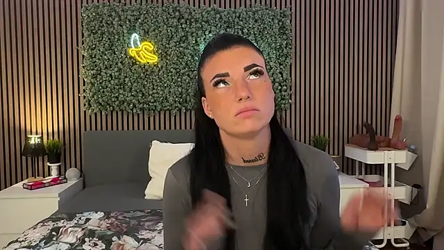 LizaRoxx online show from 11/05/25, 10:59