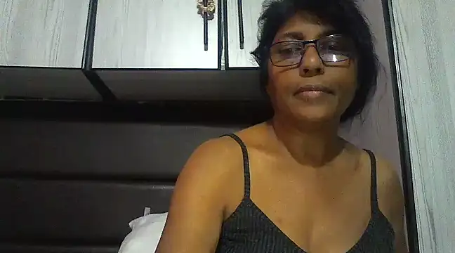 MsAttitude online show from 03/19/25, 09:38