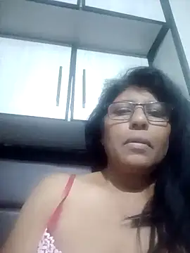 MsAttitude online show from 03/20/25, 04:31