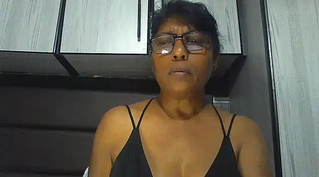 MsAttitude online show from 03/21/25, 06:29