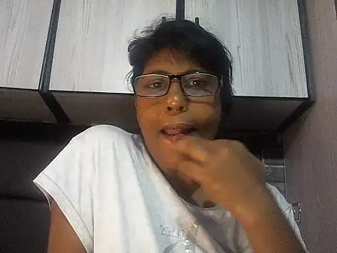 MsAttitude online show from 01/06/26, 03:27