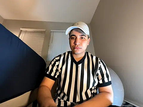 Snapshot of Ryan_Garcia_ chatting on 10/09/25, 06:33 Ryan Garcia online show from 10/09/25, 06:33