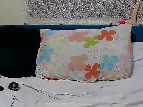 divineass 1 online show from 11/07/25, 12:43