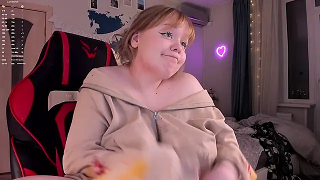 LisaLaas online show from 12/14/24, 01:16