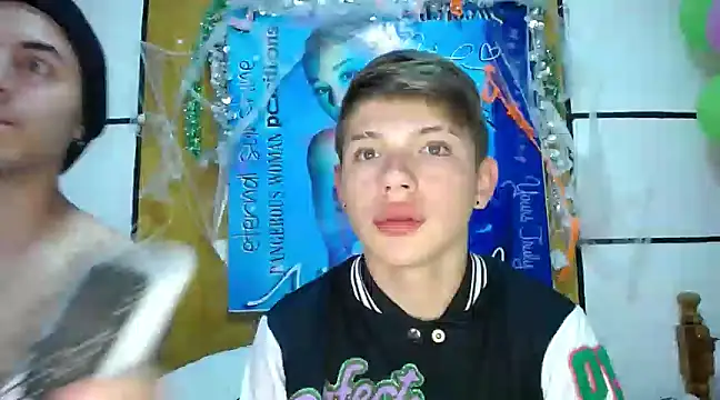 twinks big cock milkers online show from 12/11/24, 05:37