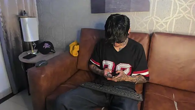 AcidMilo online show from 12/14/24, 12:55