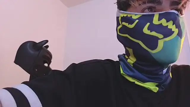 AcidMilo online show from 02/12/25, 07:45