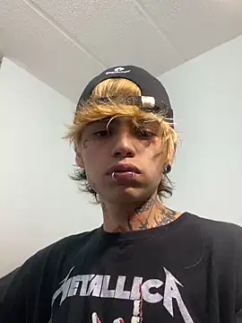 AcidMilo online show from 10/01/25, 11:11