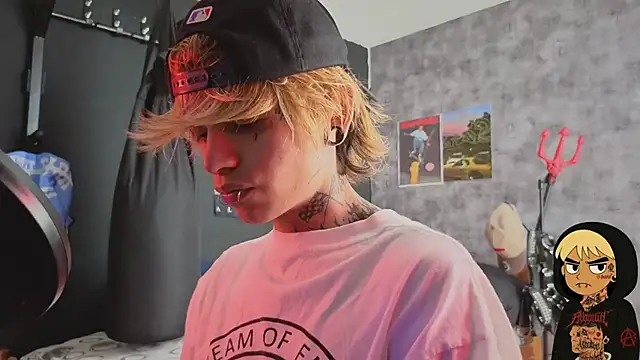 AcidMilo online show from 10/24/25, 02:35