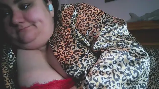 Snapshot of nicholle chatting on 02/21/25, 01:00 nicholle online show from 02/21/25, 01:00