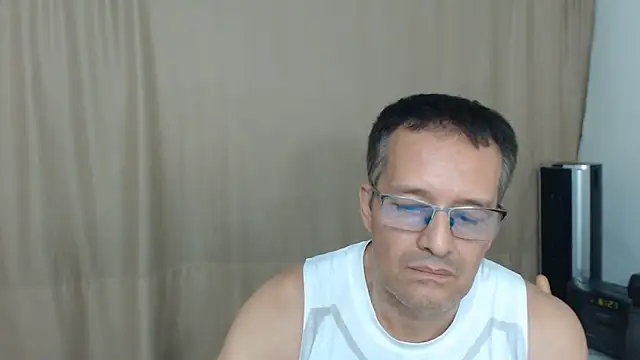 Daddyhot Alejo online show from 06/20/26, 11:29