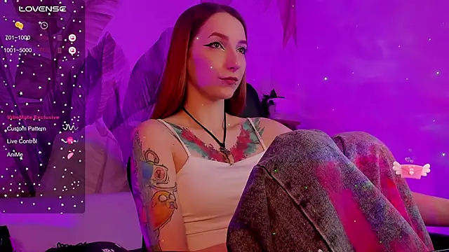 Snapshot of PrettyReckess chatting on 12/13/24, 08:30 PrettyReckess online show from 12/13/24, 08:30