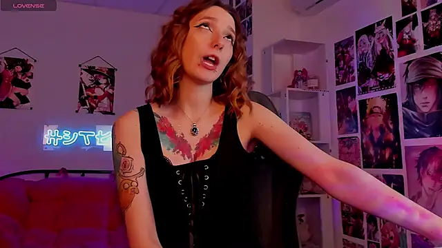 Snapshot of PrettyReckess chatting on 01/02/25, 10:58 PrettyReckess online show from 01/02/25, 10:58