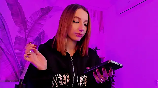 Snapshot of PrettyReckess chatting on 01/10/25, 07:57 PrettyReckess online show from 01/10/25, 07:57