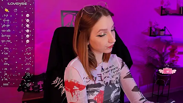 Snapshot of PrettyReckess chatting on 02/07/25, 09:58 PrettyReckess online show from 02/07/25, 09:58