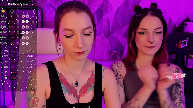 Snapshot of PrettyReckess chatting on 02/19/25, 11:28 PrettyReckess online show from 02/19/25, 11:28