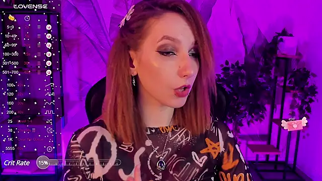 Snapshot of PrettyReckess chatting on 03/05/25, 02:45 PrettyReckess online show from 03/05/25, 02:45