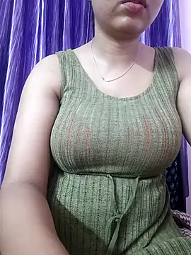 Snapshot of Nia__09 chatting on 09/14/25, 07:35 Nia  09 online show from 09/14/25, 07:35