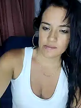 zhayra rose online show from 01/22/25, 03:20