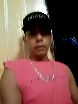 Snapshot of SEBASTHIAN chatting on 03/02/25, 04:21 SEBASTHIAN online show from 03/02/25, 04:21