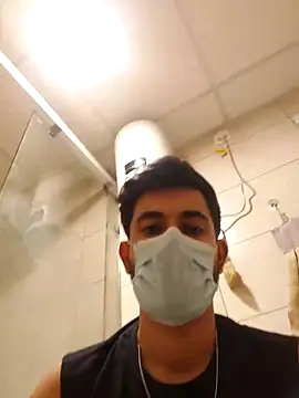 Snapshot of bigdickfuckuu chatting on 10/22/25, 07:41 bigdickfuckuu online show from 10/22/25, 07:41