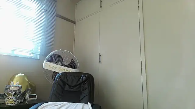 Charlie-Crawford online show from 04/09/26, 05:40