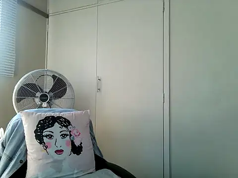 Charlie-Crawford online show from 05/11/26, 02:45