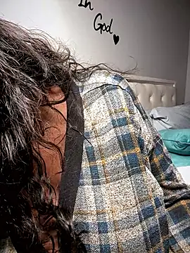 1Topgyal online show from 01/18/26, 07:45