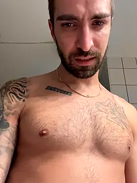 Snapshot of Sinjack88 chatting on 12/16/25, 04:34 Sinjack88 online show from 12/16/25, 04:34