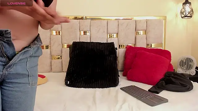 ttata 3 online show from 01/15/25, 07:55