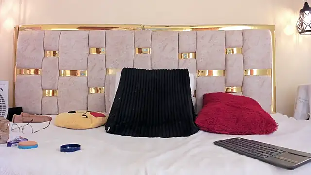 ttata 3 online show from 12/04/25, 07:33