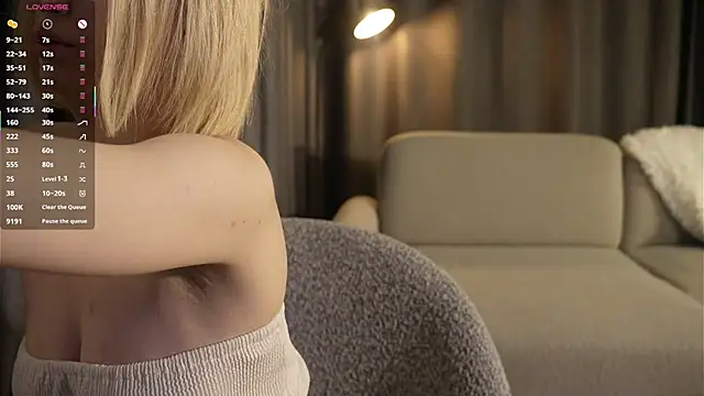 Snapshot of StasyGriffin chatting on 11/09/25, 12:14 StasyGriffin online show from 11/09/25, 12:14