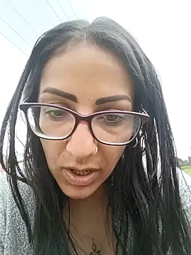 Snapshot of alma_blue chatting on 12/15/24, 03:20 alma blue online show from 12/15/24, 03:20