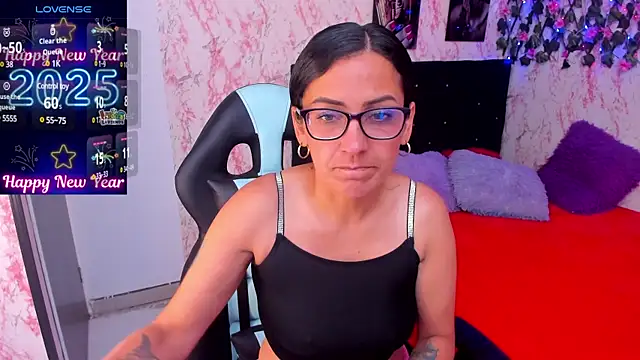 Snapshot of alma_blue chatting on 01/03/25, 08:43 alma blue online show from 01/03/25, 08:43