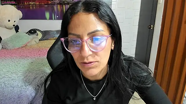 alma blue online show from 03/28/26, 11:48