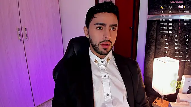 ItsMeEros online show from 01/27/25, 12:12