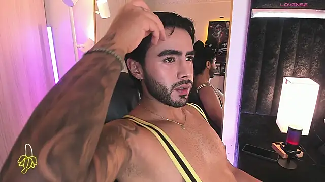 ItsMeEros online show from 05/26/26, 11:12