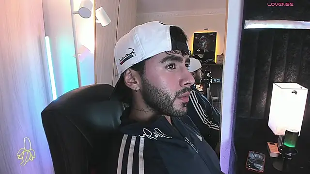 ItsMeEros online show from 06/04/26, 11:00