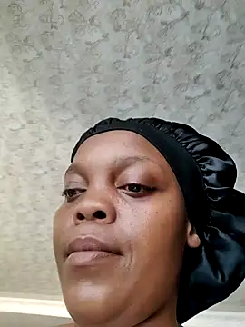 EbonyBuu online show from 02/05/26, 09:58