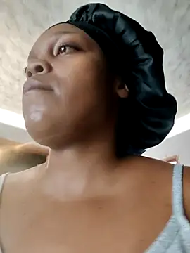 EbonyBuu online show from 02/10/26, 07:45